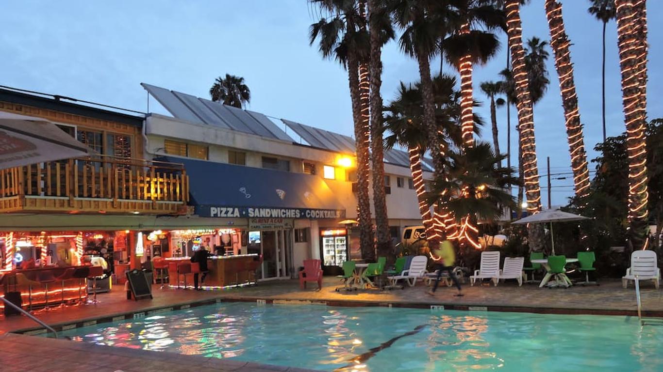 ロサンゼルス アドベンチャラー オール スイート ホテル アット LAX
