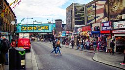 大阪市 大阪国際空港（伊丹空港）発 - ロンドン・シティ空港行き格安航空券を検索