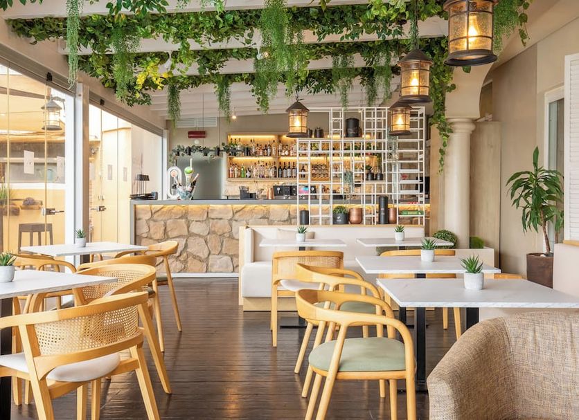 レストラン 写真