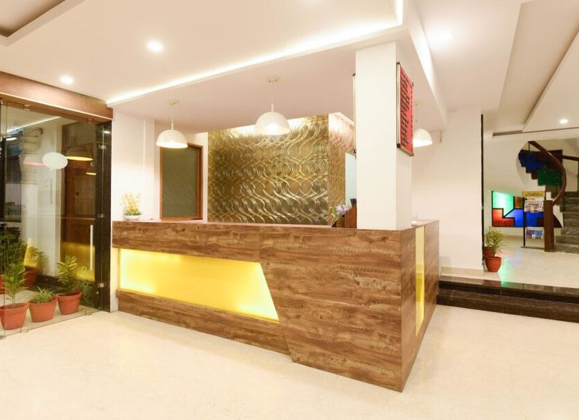 フロントデスク 写真