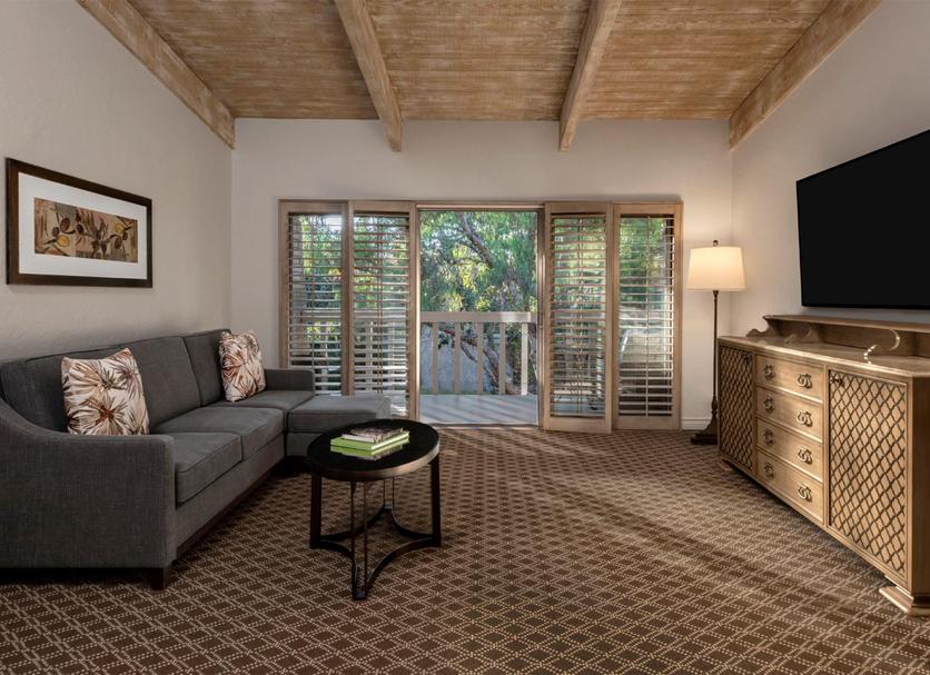 リビングルーム 写真