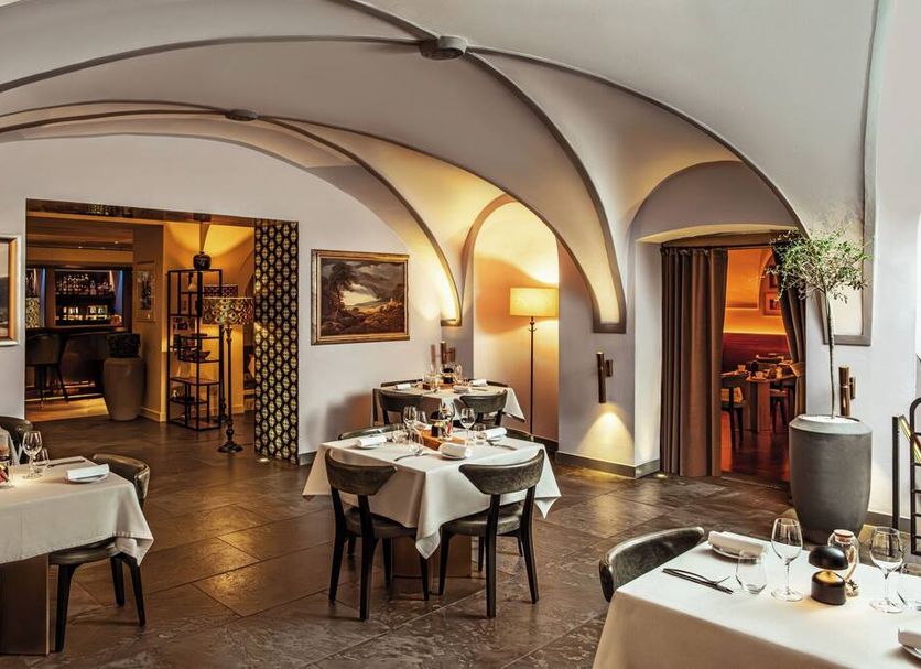 レストラン 写真