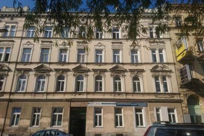 アバイ ホステル