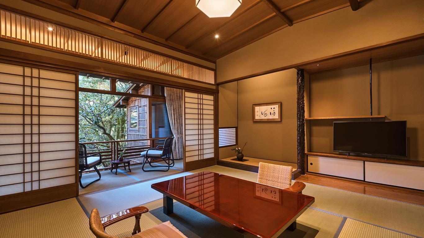 城崎温泉 西村屋本館
