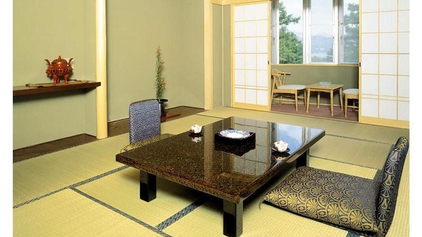 ホテル 山水荘