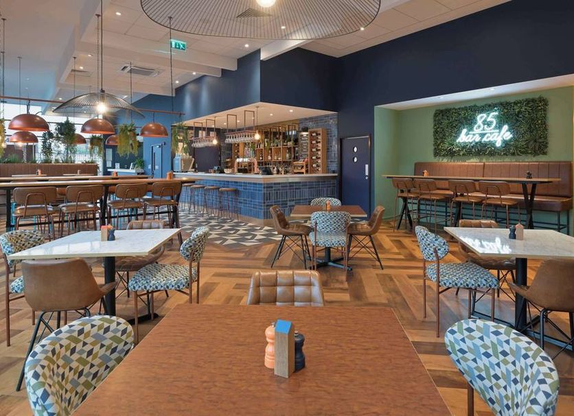 レストラン 写真