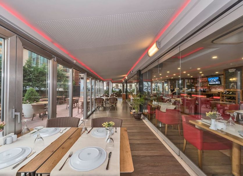 レストラン 写真