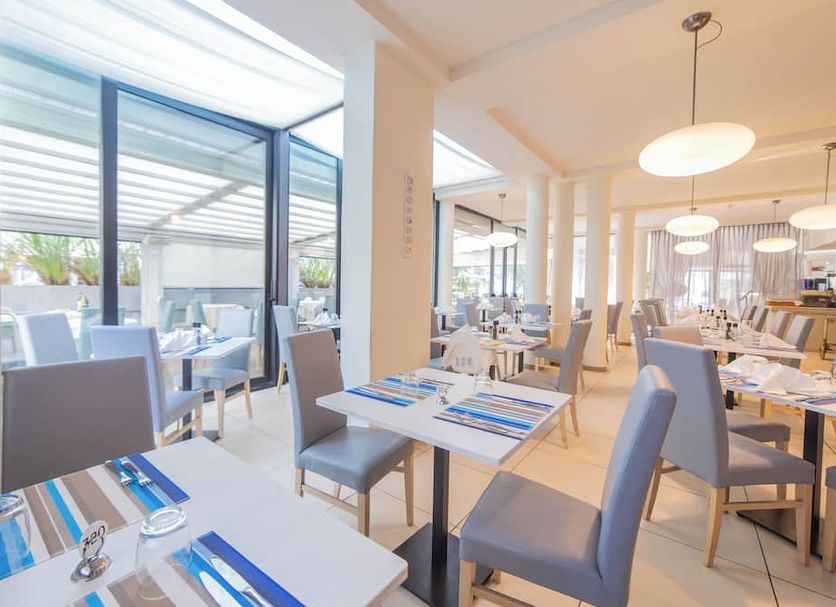 レストラン 写真