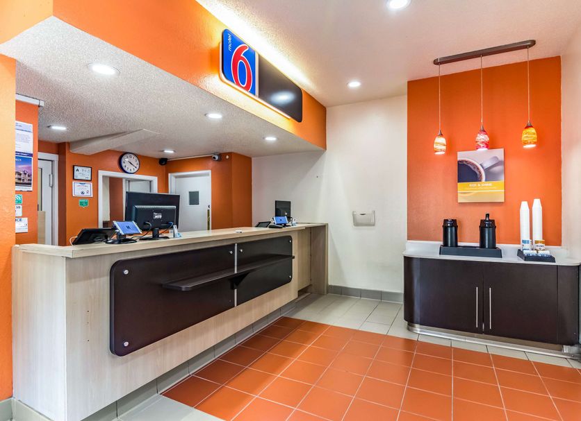 フロントデスク 写真