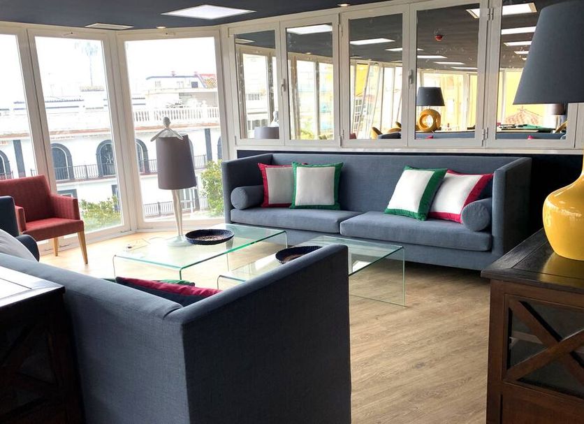 リビングルーム 写真