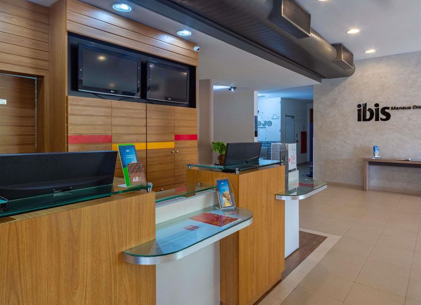 フロントデスク 写真