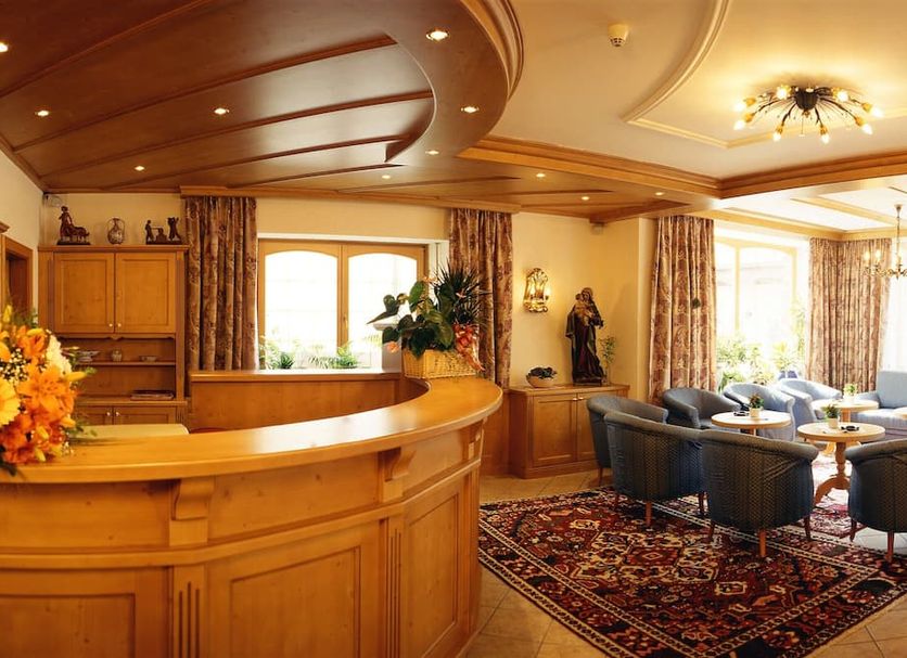 フロントデスク 写真