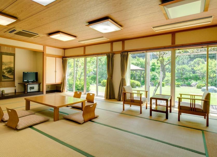 ダイニングルーム 写真