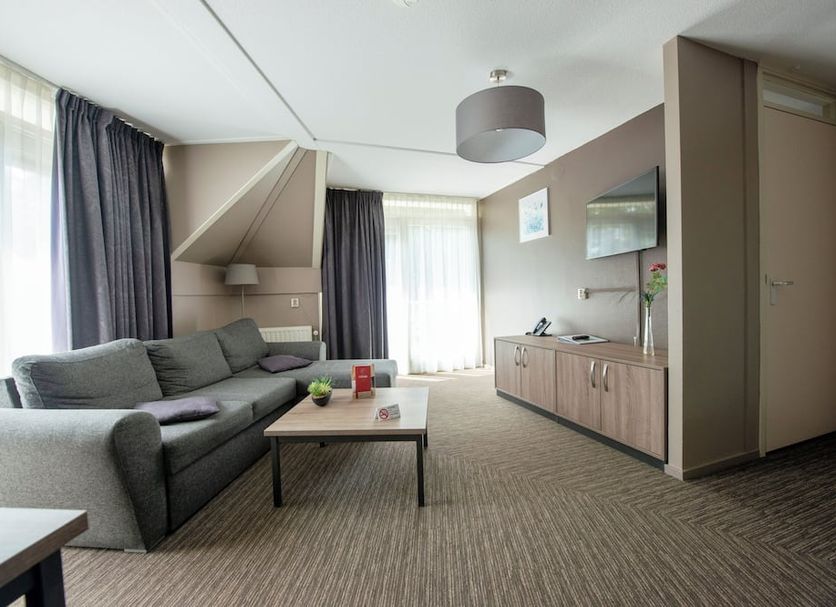 リビングルーム 写真