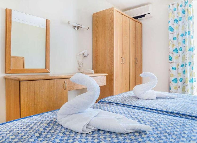 寝室 写真