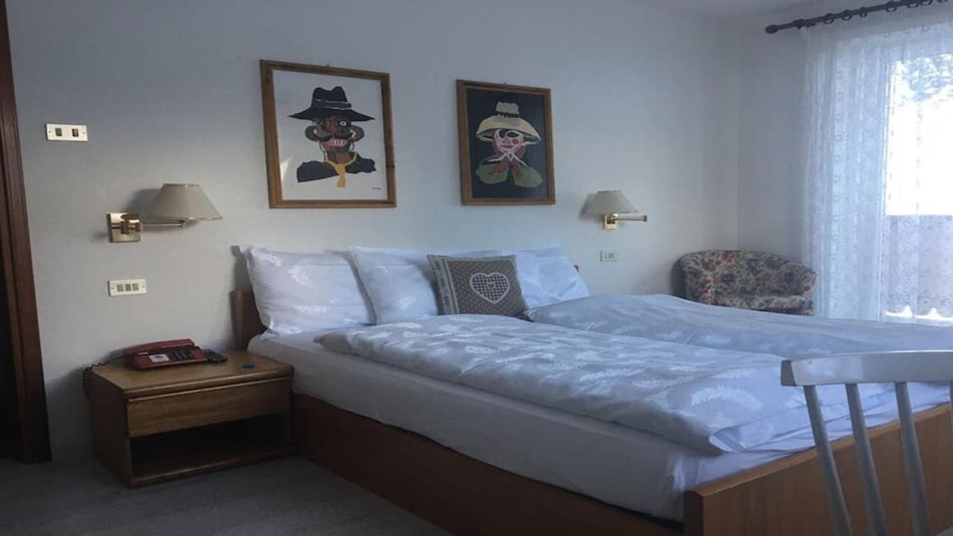 フェダイア ジョイ B&B