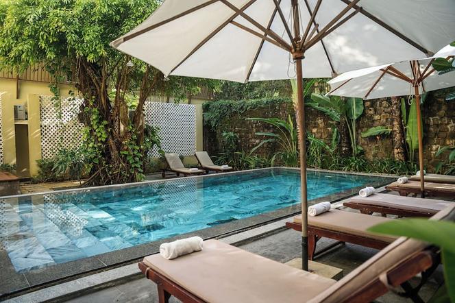 9ステーションホステル＆バー・フーコク