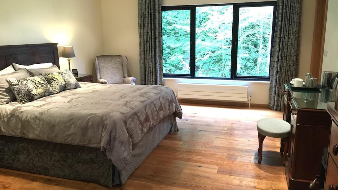 ホワイト ロッジ B&B