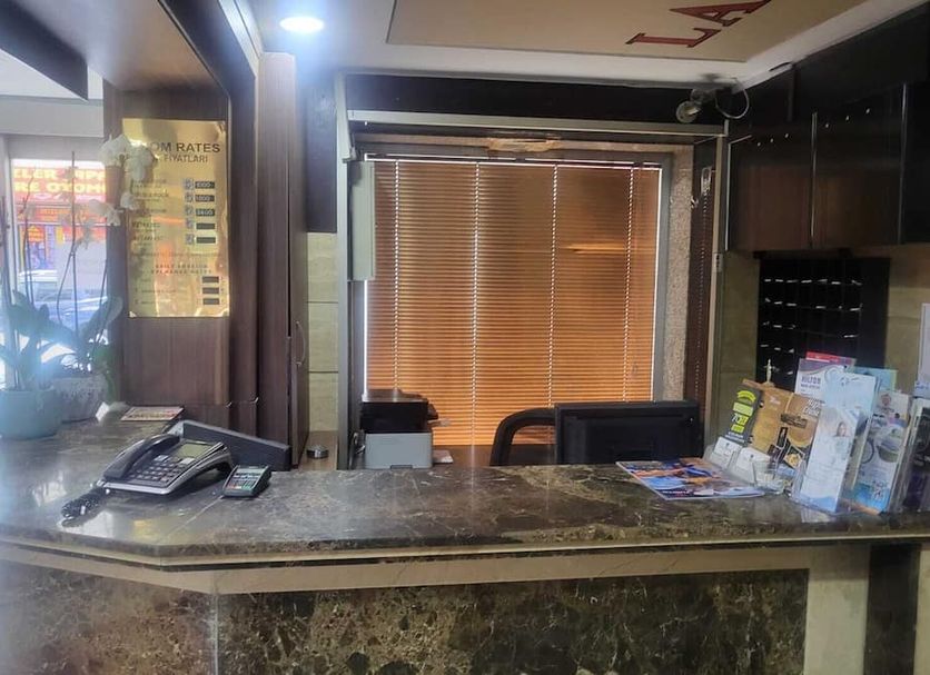 フロントデスク 写真