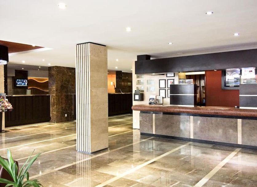 フロントデスク 写真