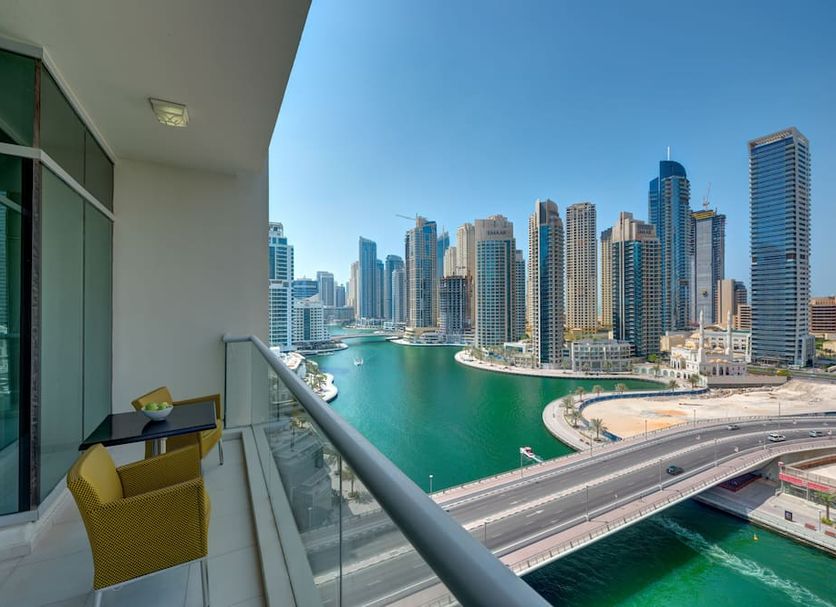 バルコニー 写真