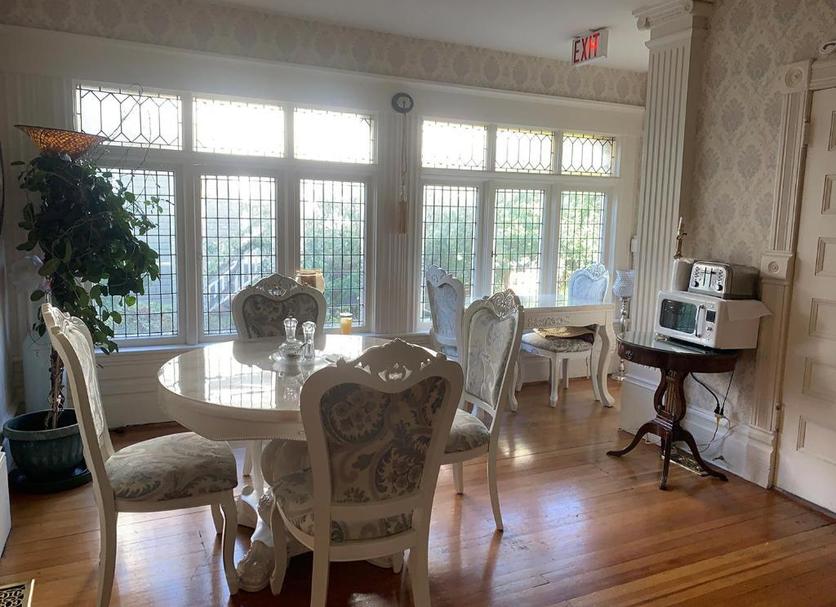 ダイニングルーム 写真