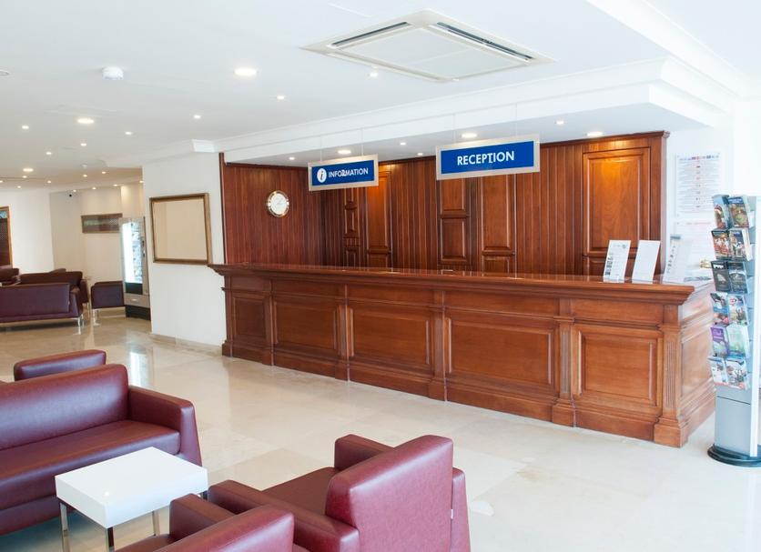 フロントデスク 写真