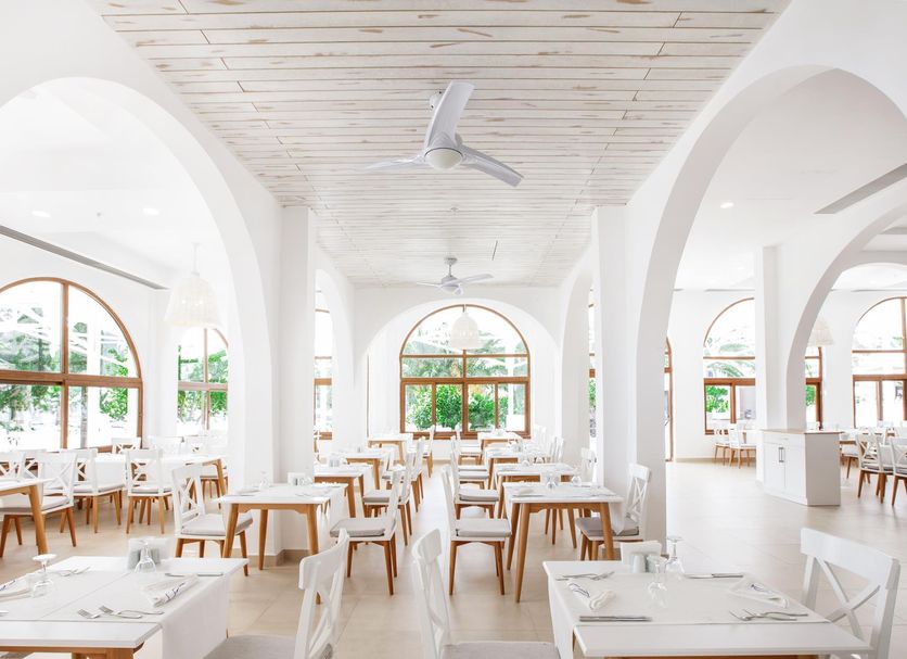 レストラン 写真