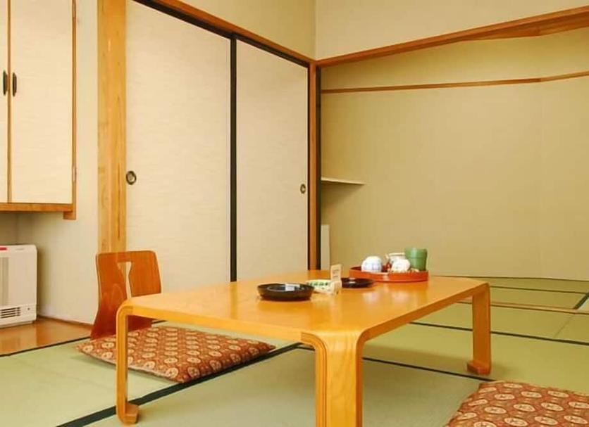 ダイニングルーム 写真