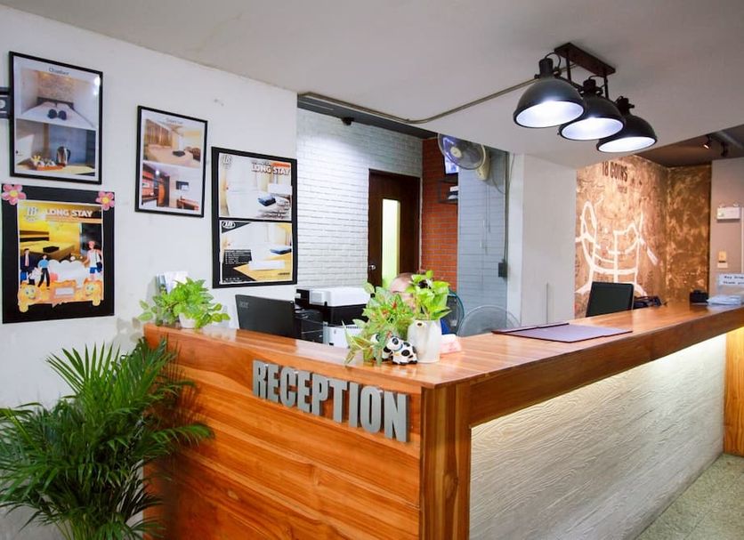 フロントデスク 写真