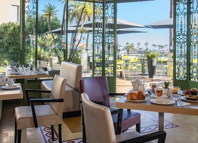 レストラン 写真