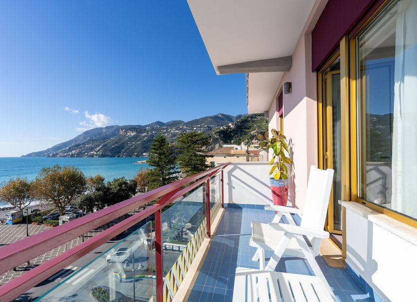 バルコニー 写真