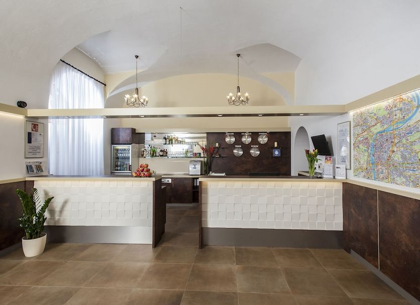 フロントデスク 写真