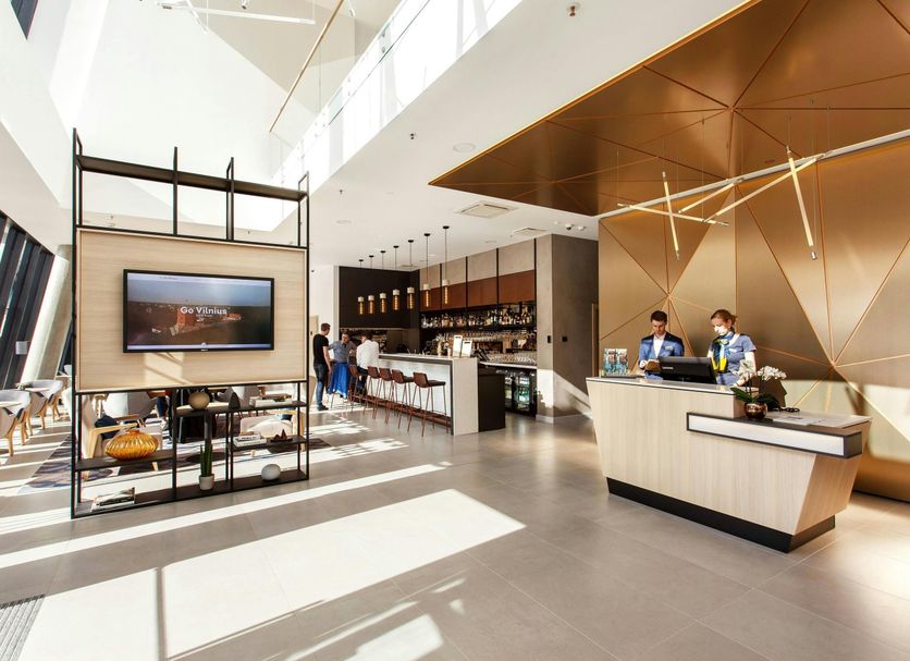 フロントデスク 写真