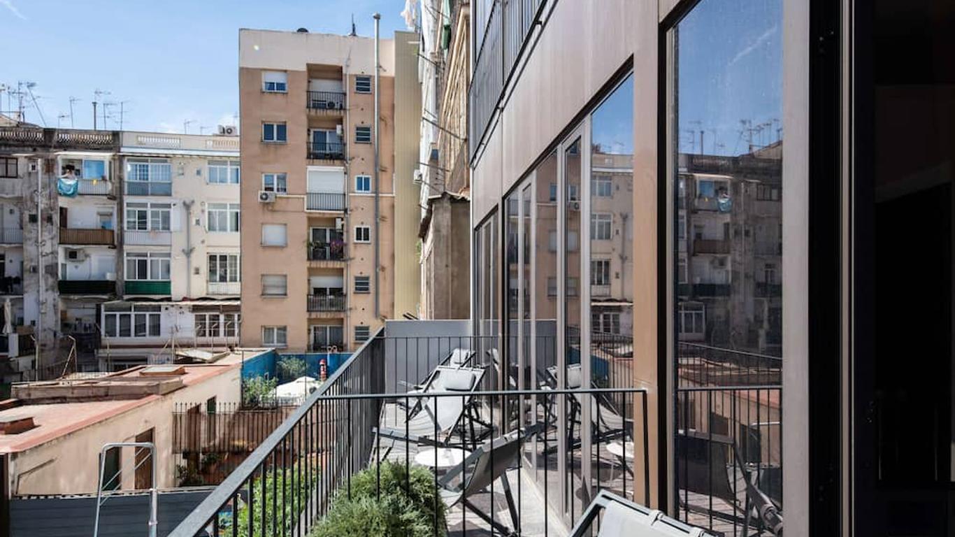 ホテル ブエリング BCN バイ HC