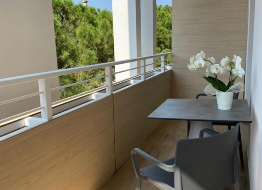 バルコニー 写真