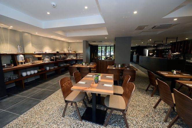 ホテル アレクサンダー II