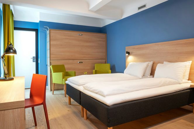 トーン ホテル アストリア