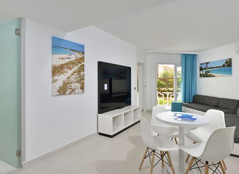 ダイニングルーム 写真