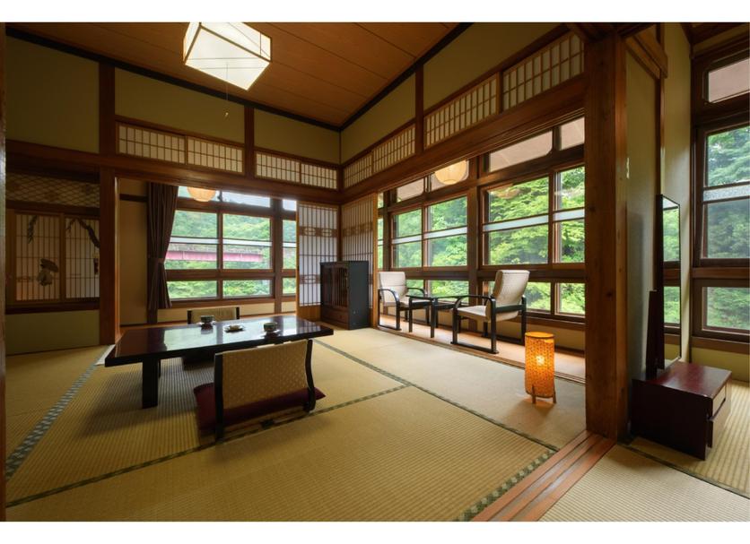 ダイニングルーム 写真