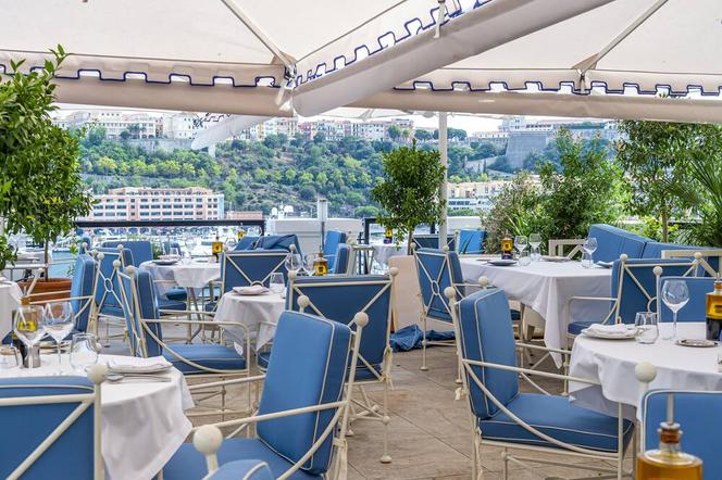 ホテル ポート パレス