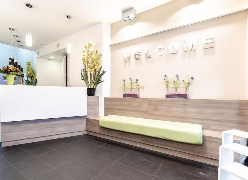 フロントデスク 写真