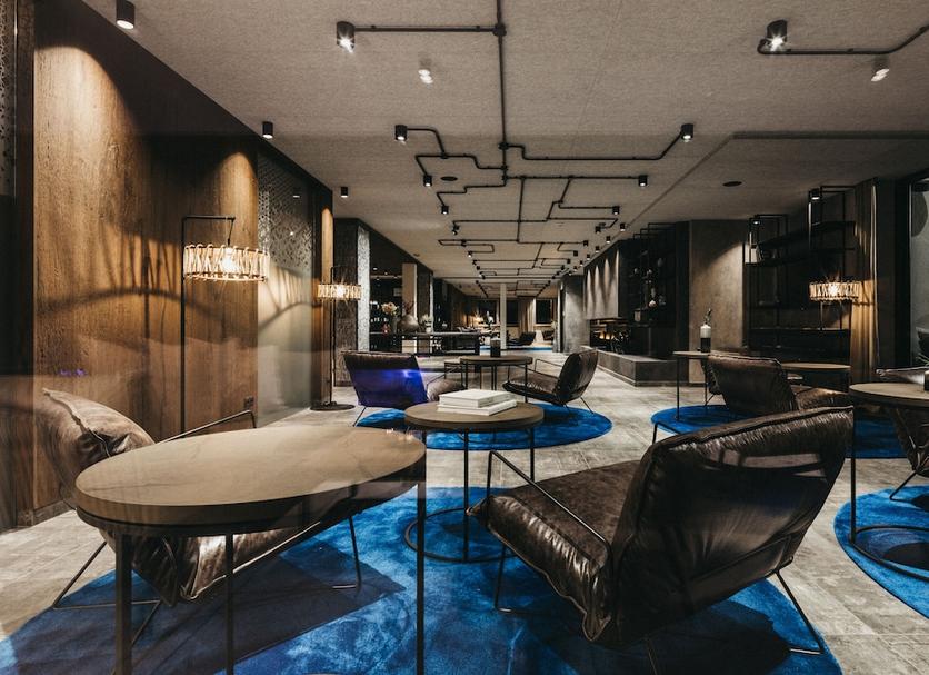 ラウンジ 写真