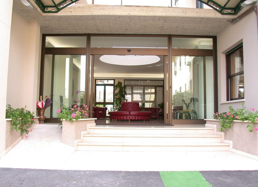 建物 写真
