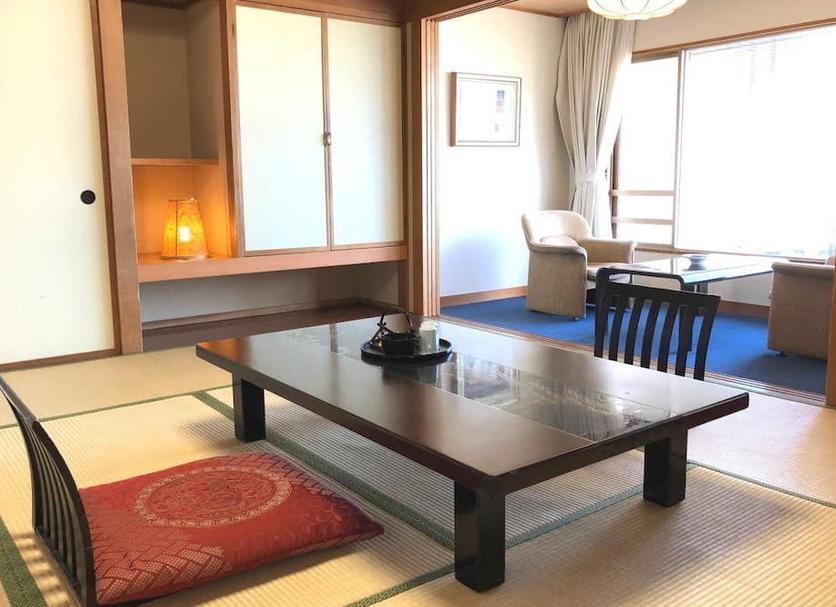 ダイニングルーム 写真