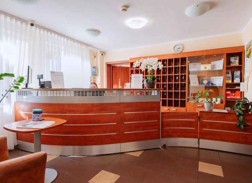 フロントデスク 写真