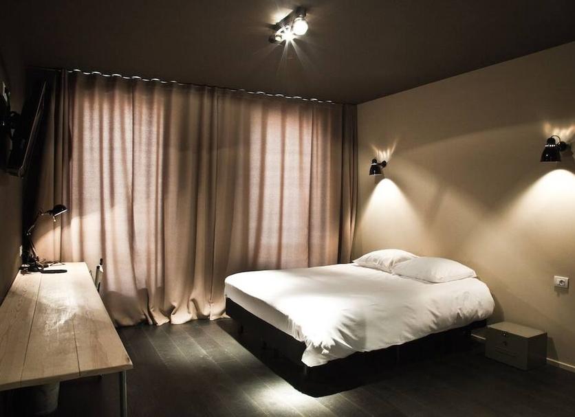 寝室 写真