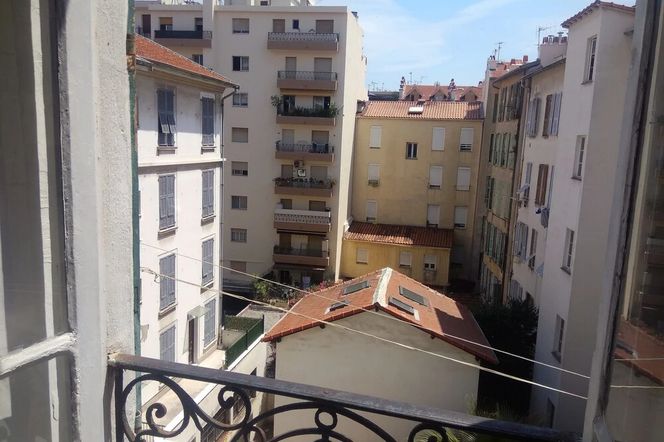 ニース センター ルーム