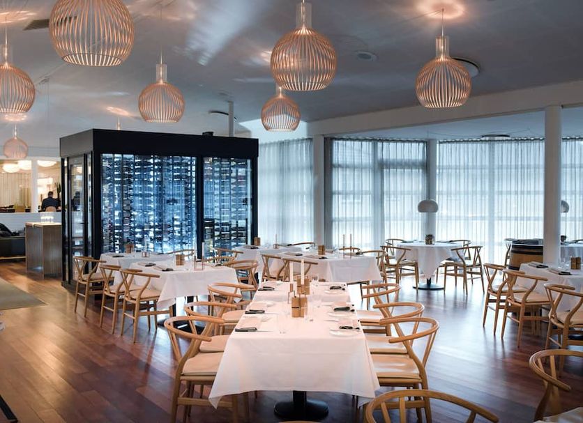 レストラン 写真