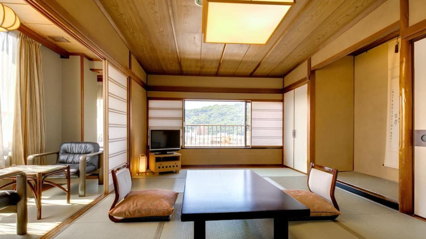 ホテル城山